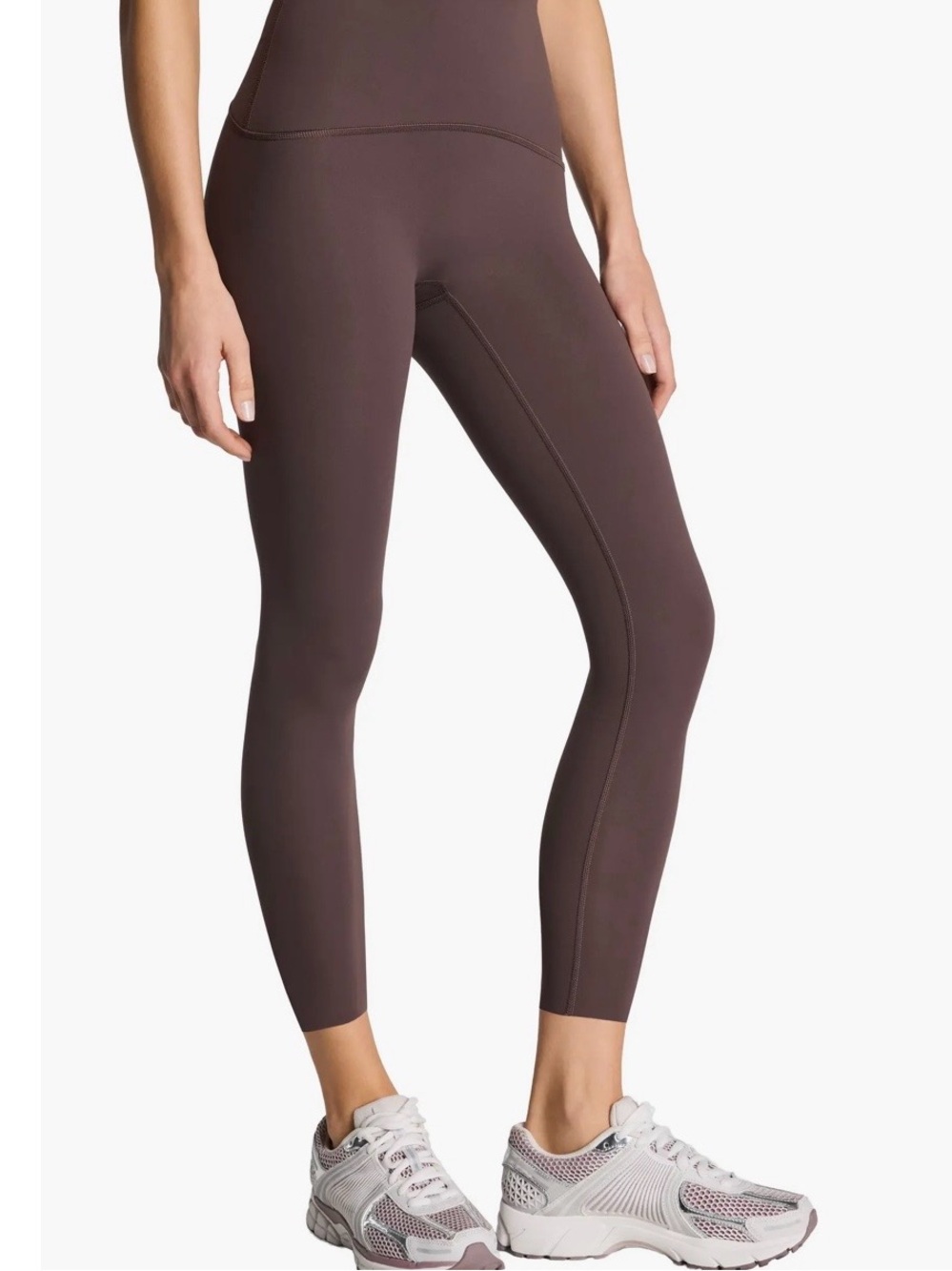SPANXshape™ Booty Boost® 7/8 Leggings
SPANX® In Dark Cocoa Size Medium